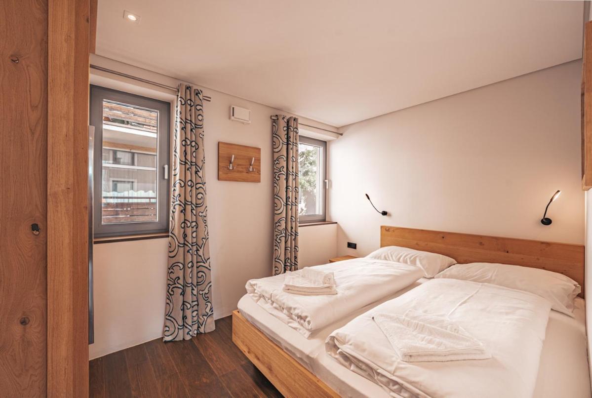 The Penthouse Zell